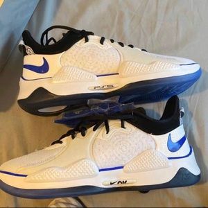 Nike pg5 (PlayStation edition)